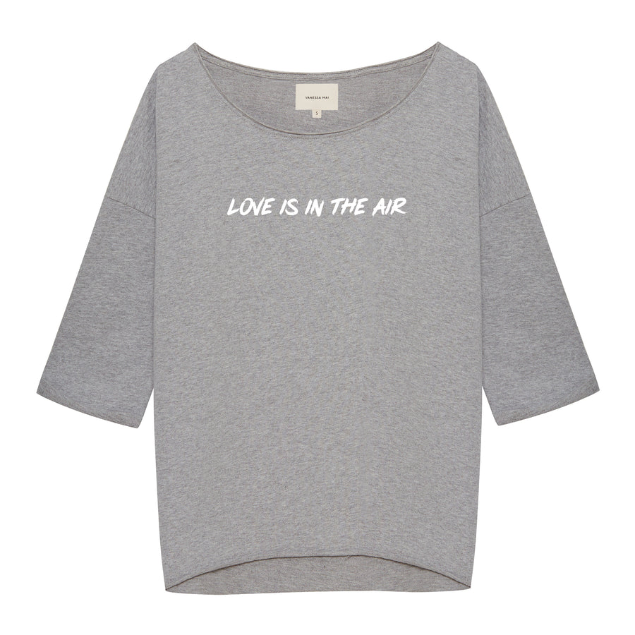 LOVE IS IN THE AIR Sweater (Grau)